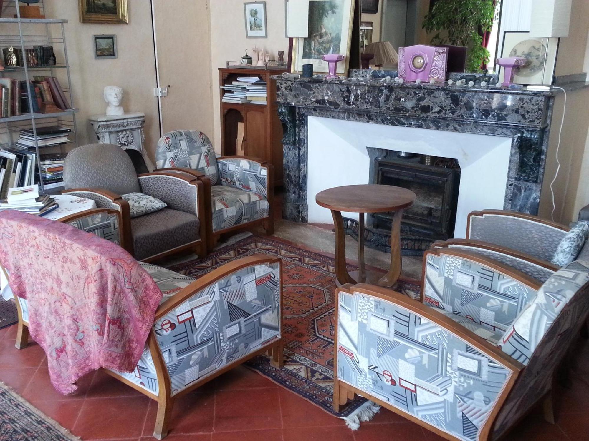 La Maison De L'Oenologue Poucharramet Luaran gambar